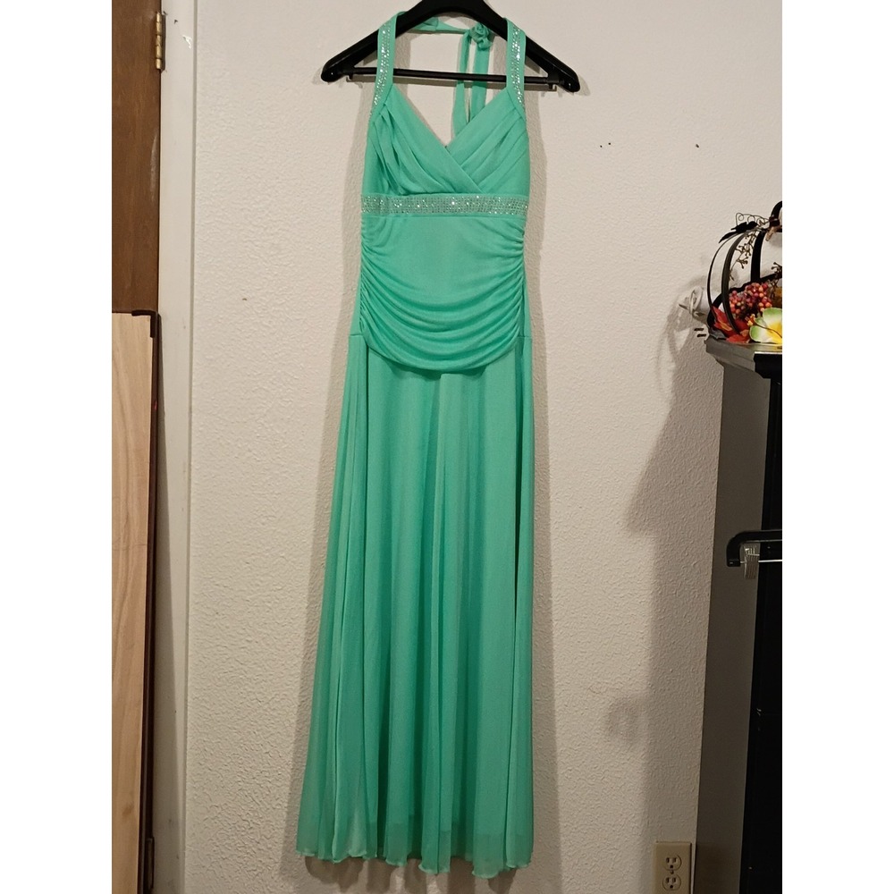 Trixxi Halter-Style Prom/Formal Dress Long Maxi Size M Ft Ruched And Rhinestone.